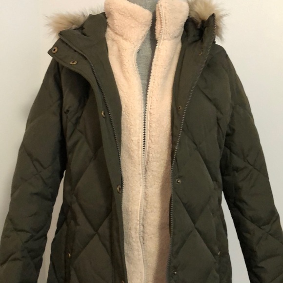 Coat - Picture 2 of 3